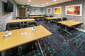 Hampton Inn & Suites Santa Maria