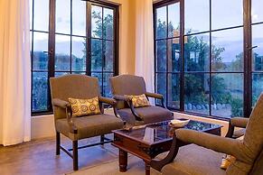 Elephant Plains Lodge