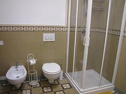 Bella addormentata e il principe Calaf