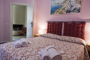 Bella addormentata e il principe Calaf