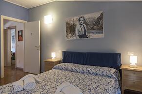 Bella addormentata e il principe Calaf