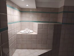 Bella addormentata e il principe Calaf