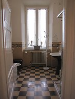 Bella addormentata e il principe Calaf