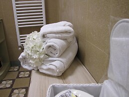 Bella addormentata e il principe Calaf