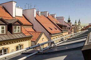 Old Town Folk Apartment