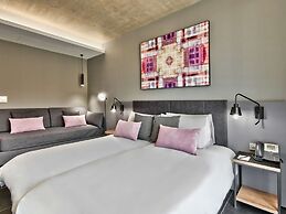 Number 11 St Julian's Malta - Handwritten Collection