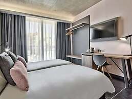 Number 11 St Julian's Malta - Handwritten Collection