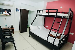 The Paddy Field Inn - Hostel