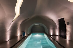 Kivotos Santorini - Preferred Hotels & Resorts