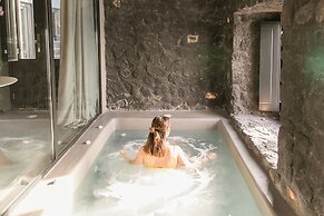 Kivotos Santorini - Preferred Hotels & Resorts