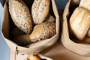 Nest Style Valencia Hotel