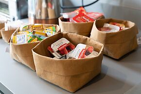 Nest Style Valencia Hotel