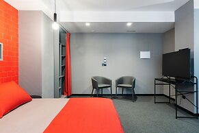 Nest Style Valencia Hotel