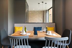 Nest Style Valencia Hotel