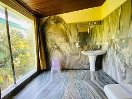 Lohagarh Corbett Resort