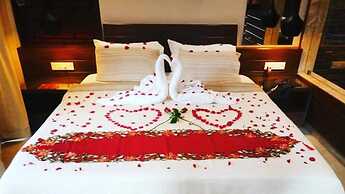 Shivers Oasis Luxury rooms