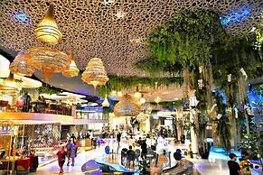 OYO 225 Premier Place Hotel