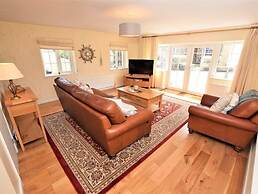 Nanplough Country House and Cottages