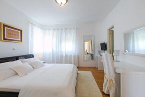 Luxury Apartments Klara