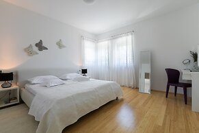 Luxury Apartments Klara