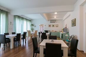 Luxury Apartments Klara