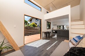 Toodle's Cozy Loft Hideaway