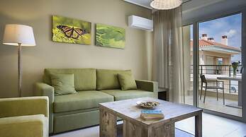 Meliti Waterfront Suites