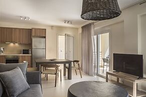 Meliti Waterfront Suites