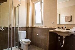 Meliti Waterfront Suites