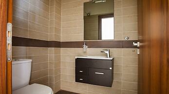 Meliti Waterfront Suites