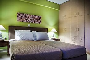 Meliti Waterfront Suites