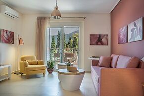 Meliti Waterfront Suites