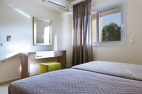 Meliti Waterfront Suites