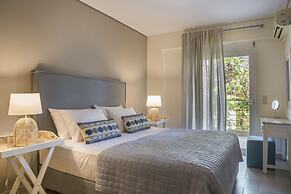 Meliti Waterfront Suites