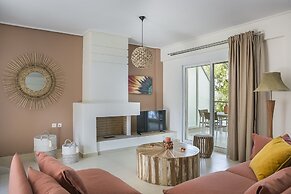 Meliti Waterfront Suites