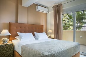 Meliti Waterfront Suites