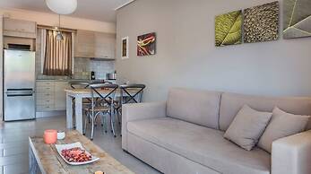 Meliti Waterfront Suites