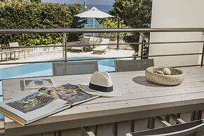 Meliti Waterfront Suites