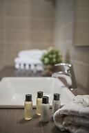 Meliti Waterfront Suites