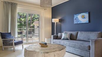 Meliti Waterfront Suites