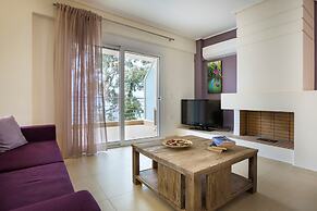 Meliti Waterfront Suites