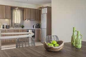 Meliti Waterfront Suites