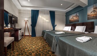 Marinn Deluxe Hotel