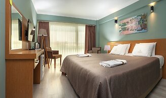 Marinn Deluxe Hotel