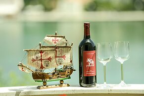 Oreb's Dream Apartments