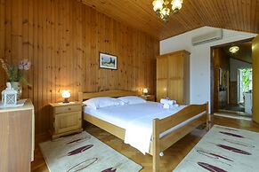 Oreb's Dream Apartments