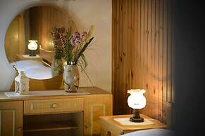 Oreb's Dream Apartments