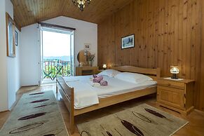 Oreb's Dream Apartments