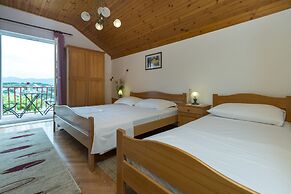 Oreb's Dream Apartments