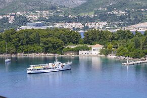 Oreb's Dream Apartments